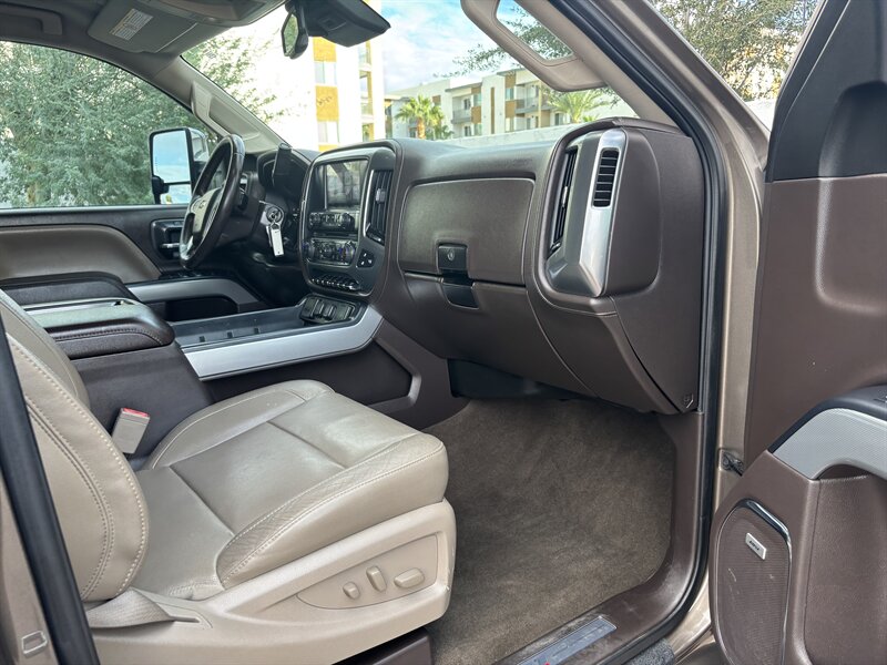 2015 Chevrolet Silverado 2500 LTZ LIFTED DIESEL TRUCK 4WD CHEVY SILVERADO 2500 - Photo 29 - Scottsdale, AZ 85257