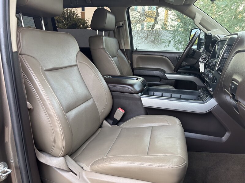 2015 Chevrolet Silverado 2500 LTZ LIFTED DIESEL TRUCK 4WD CHEVY SILVERADO 2500 - Photo 31 - Scottsdale, AZ 85257