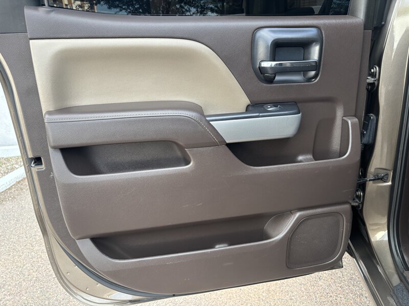 2015 Chevrolet Silverado 2500 LTZ LIFTED DIESEL TRUCK 4WD CHEVY SILVERADO 2500 - Photo 38 - Scottsdale, AZ 85257