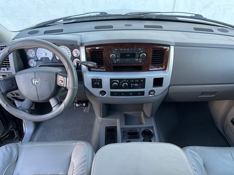2008 Dodge Ram 3500 Laramie MEGA CAB DUALLY DIESEL TRUCK 4WD RAM 3500 - Photo 24 - Scottsdale, AZ 85257