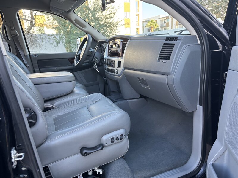 2008 Dodge Ram 3500 Laramie MEGA CAB DUALLY DIESEL TRUCK 4WD RAM 3500 - Photo 27 - Scottsdale, AZ 85257