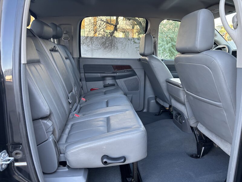 2008 Dodge Ram 3500 Laramie MEGA CAB DUALLY DIESEL TRUCK 4WD RAM 3500 - Photo 32 - Scottsdale, AZ 85257