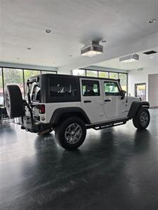 2015 Jeep Wrangler Unlimited Rubicon 4WD SUV 6-SPEED MANUAL JEEP 6-SP   - Photo 3 - Portland, OR 97267