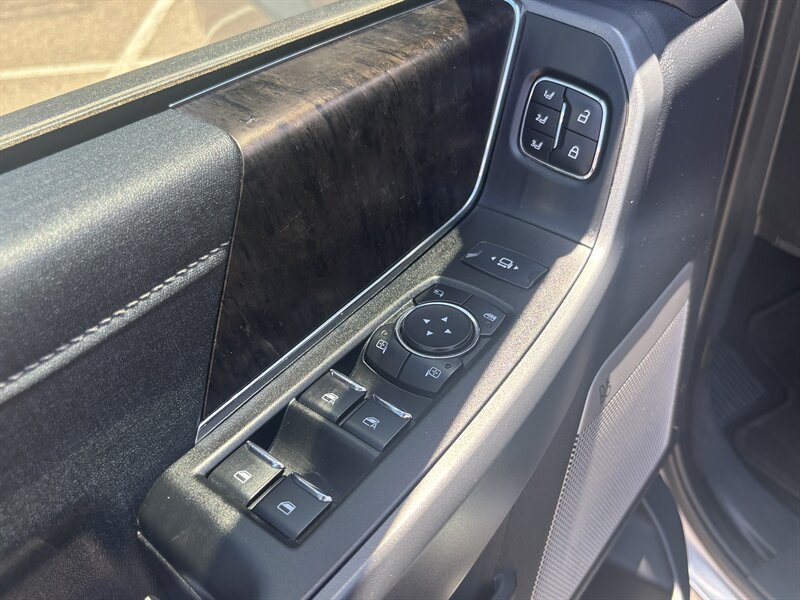 2024 Ford F-250 Super Duty Lariat DIESEL TRUCK 4WD FORD F250 TRUCK - Photo 13 - Scottsdale, AZ 85257