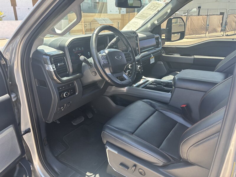 2024 Ford F-250 Super Duty Lariat DIESEL TRUCK 4WD FORD F250 TRUCK - Photo 14 - Scottsdale, AZ 85257