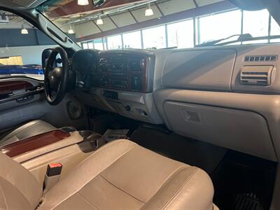 2006 Ford F-350 Super Duty Lariat LIFTED LONG BED DIESEL TRUCK 4WD   - Photo 14 - Scottsdale, AZ 85257
