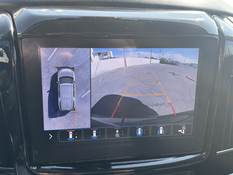 2020 Chevrolet Traverse RS AWD SUV LOW MI LOCAL TRADE CHEVY TRAVERSE AWD - Photo 22 - Scottsdale, AZ 85257