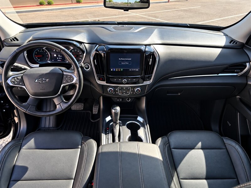 2020 Chevrolet Traverse RS AWD 3RD ROW SEATING SUV LEATHER SEATS CHEVY AWD - Photo 11 - Scottsdale, AZ 85257