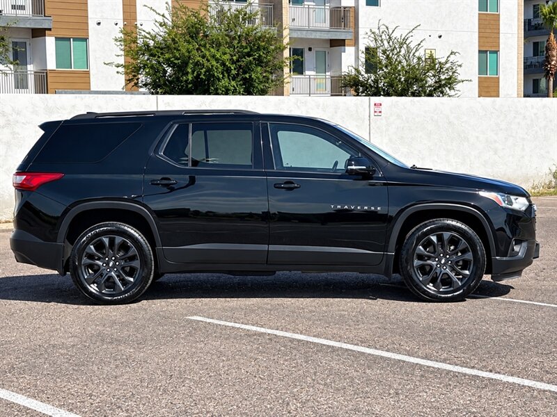 2020 Chevrolet Traverse RS AWD 3RD ROW SEATING SUV LEATHER SEATS CHEVY AWD - Photo 4 - Scottsdale, AZ 85257
