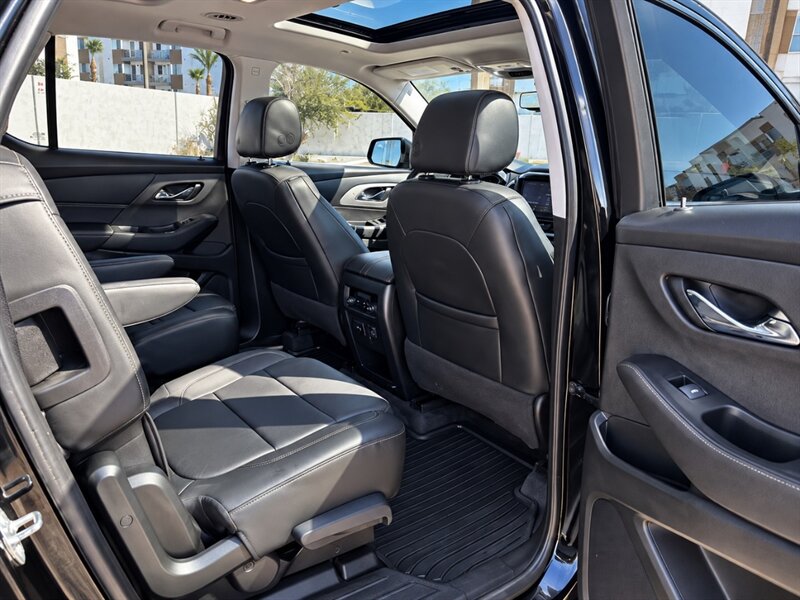 2020 Chevrolet Traverse RS AWD 3RD ROW SEATING SUV LEATHER SEATS CHEVY AWD - Photo 22 - Scottsdale, AZ 85257