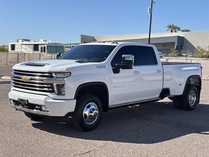 2023 Chevrolet Silverado High Country 3500HD photo 6