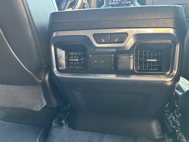 2023 Chevrolet Silverado High Country 3500HD photo 42