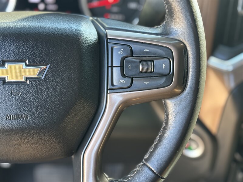 2023 Chevrolet Silverado High Country 3500HD photo 21
