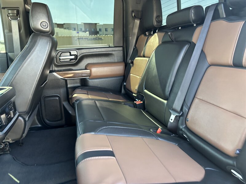2023 Chevrolet Silverado High Country 3500HD photo 46
