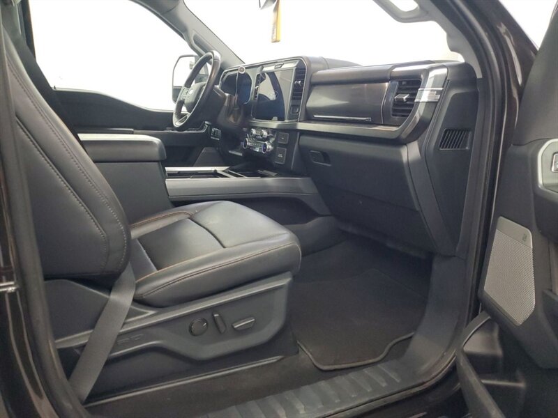 2025 Ford F-350 Super Duty Lariat DIESEL TRUCK 4WD FORD F350 4X4 - Photo 6 - Scottsdale, AZ 85257