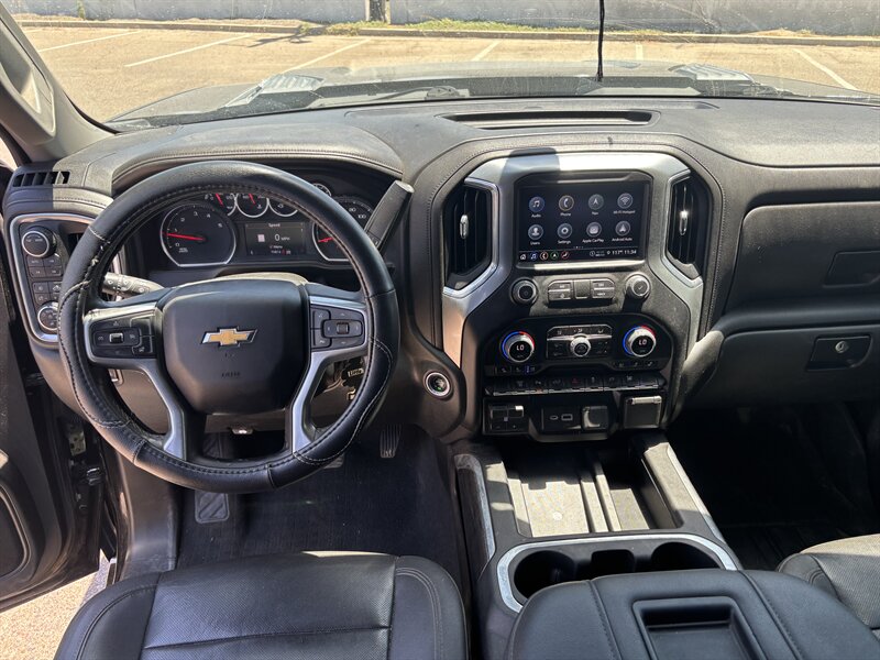 2022 Chevrolet Silverado 3500 LTZ DUALLY DIESEL TRUCK 4WD CHEVY SILVERADO 3500 - Photo 11 - Scottsdale, AZ 85257