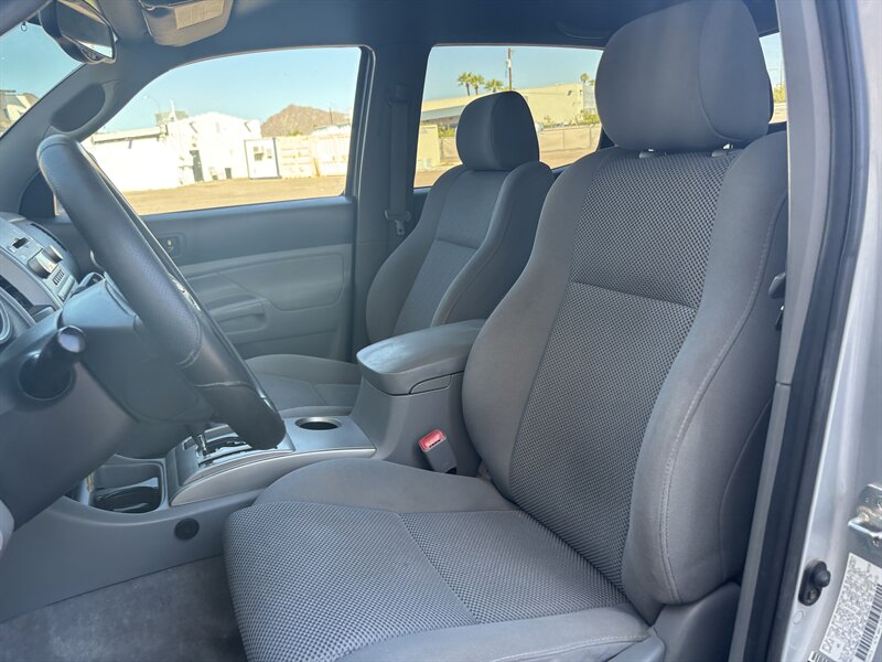 2006 Toyota Tacoma PreRunner V6 2 OWNER 51 SERV RECS AZ OWNED TACOMA - Photo 12 - Scottsdale, AZ 85257