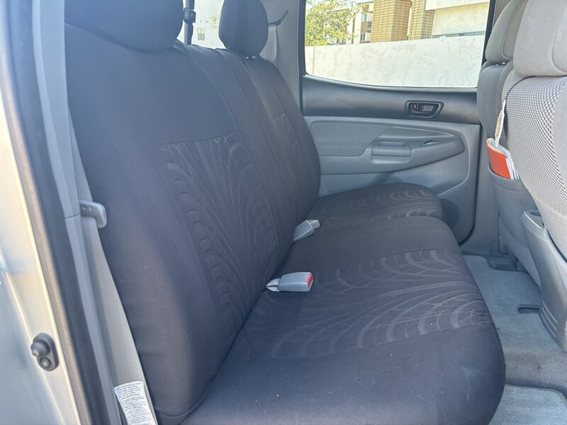 2006 Toyota Tacoma PreRunner V6 2 OWNER 51 SERV RECS AZ OWNED TACOMA - Photo 24 - Scottsdale, AZ 85257