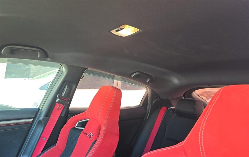 2018 Honda Civic Type R Touring 6 SPEED MANUAL HONDA CIVIC TYPE R - Photo 10 - Scottsdale, AZ 85257