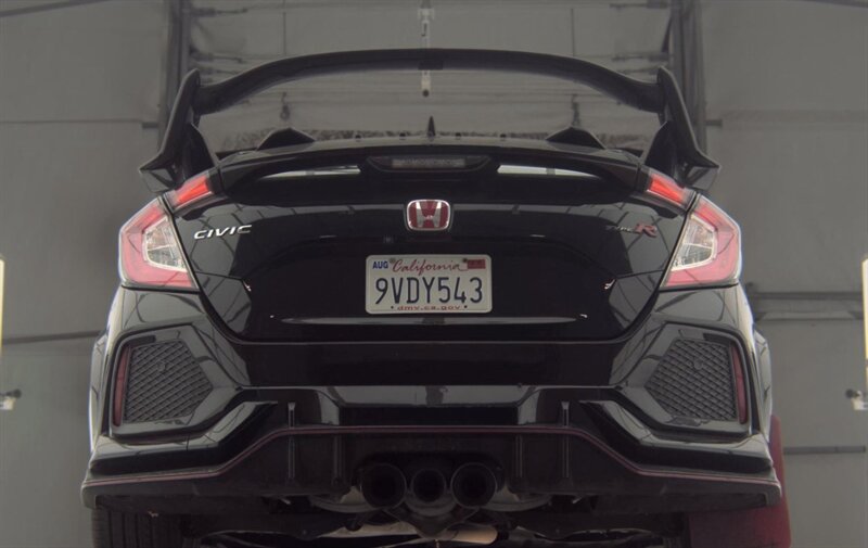 2018 Honda Civic Type R Touring 6 SPEED MANUAL HONDA CIVIC TYPE R - Photo 6 - Scottsdale, AZ 85257