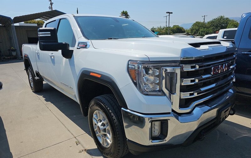 2022 GMC Sierra 2500 DIESEL TRUCK 4WD LOW MI GMC SIERRA 2500 DIESEL 4X4  