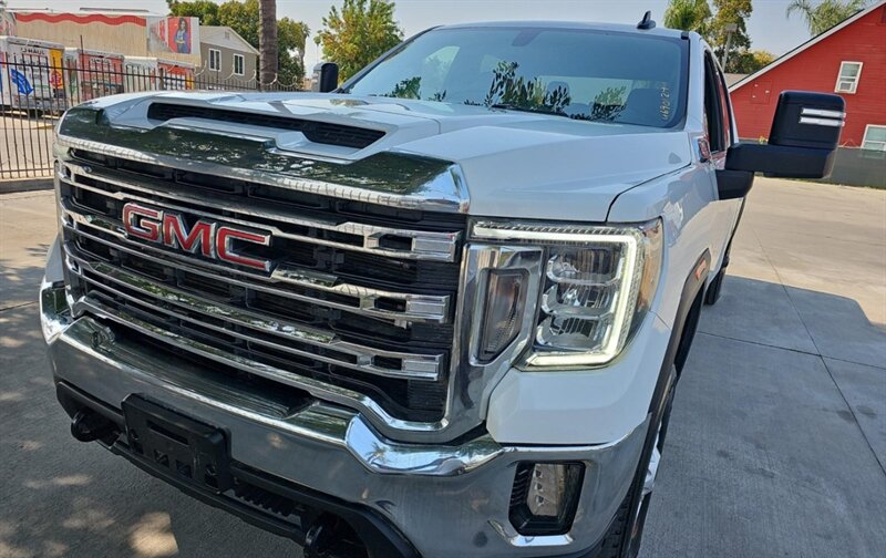 2022 GMC Sierra 2500 DIESEL TRUCK 4WD LOW MI GMC SIERRA 2500 DIESEL 4X4  