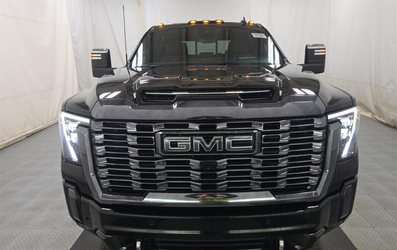 2024 GMC Sierra 2500 Denali Ultimate DIESEL TRUCK 4WD 13K MI GMC 2500  