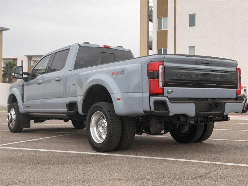 2025 Ford F-450 Super Duty Platinum DUALLY DIESEL TRUCK 4WD HIGH OUTPUT F450 - Photo 5 - Scottsdale, AZ 85257