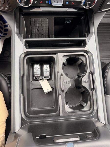 2025 Ford F-450 Super Duty Platinum DUALLY DIESEL TRUCK 4WD HIGH OUTPUT F450 - Photo 26 - Scottsdale, AZ 85257