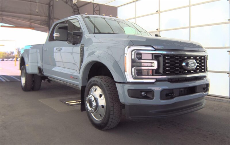 2025 Ford F-450 Super Duty Platinum DUALLY DIESEL TRUCK 4WD HIGH OUTPUT F450  