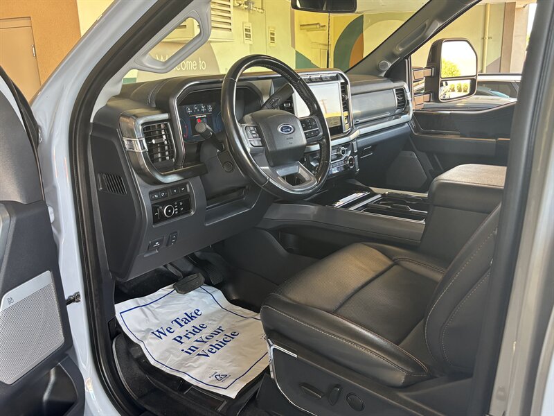 2024 Ford F-250 Super Duty Lariat TREMOR LIFTED DIESEL TRUCK 4WD - Photo 16 - Scottsdale, AZ 85257