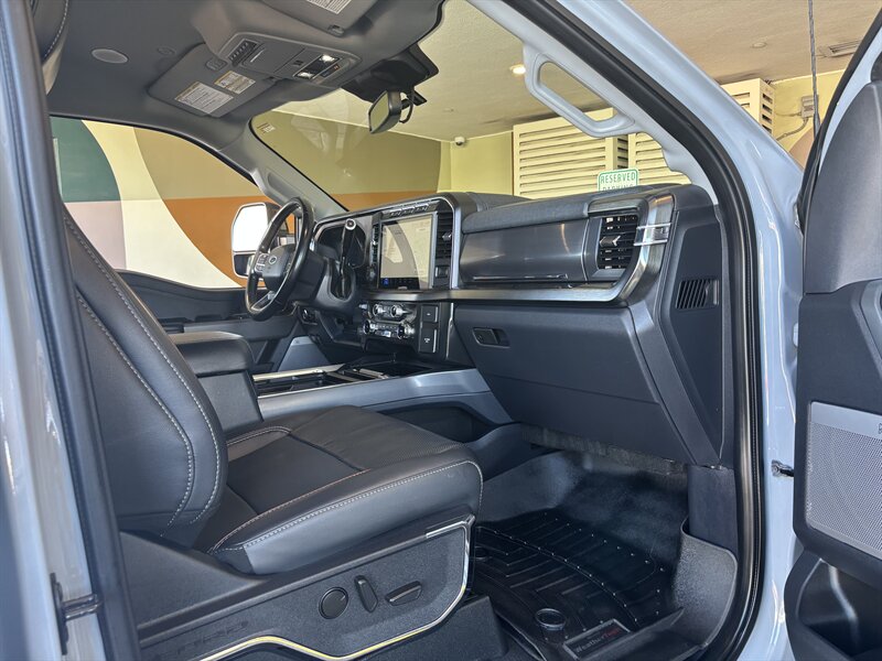 2024 Ford F-250 Super Duty Lariat TREMOR LIFTED DIESEL TRUCK 4WD - Photo 32 - Scottsdale, AZ 85257