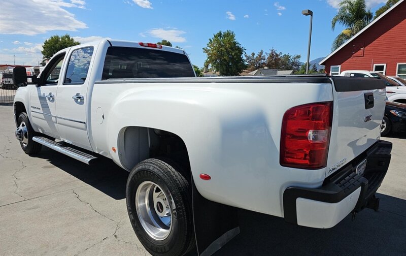 2012 Gmc Sierra 3500 Denali photo 3