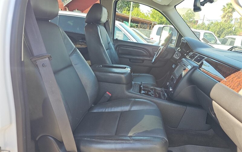 2012 Gmc Sierra 3500 Denali photo 5