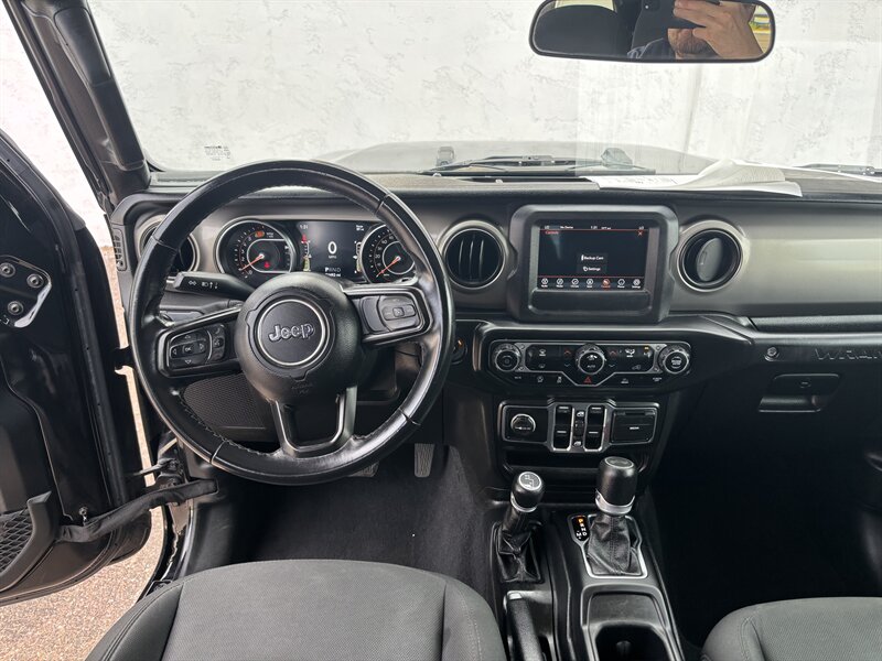 2021 Jeep Wrangler Unlimited Sport S LIFTED 4WD NEW LIFT NEW TIRES - Photo 17 - Scottsdale, AZ 85257