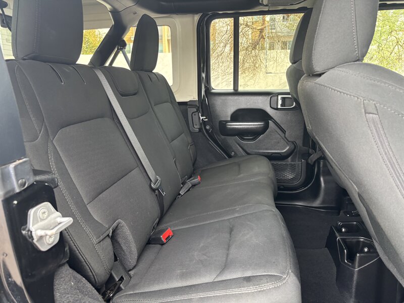 2021 Jeep Wrangler Unlimited Sport S LIFTED 4WD NEW LIFT NEW TIRES - Photo 33 - Scottsdale, AZ 85257