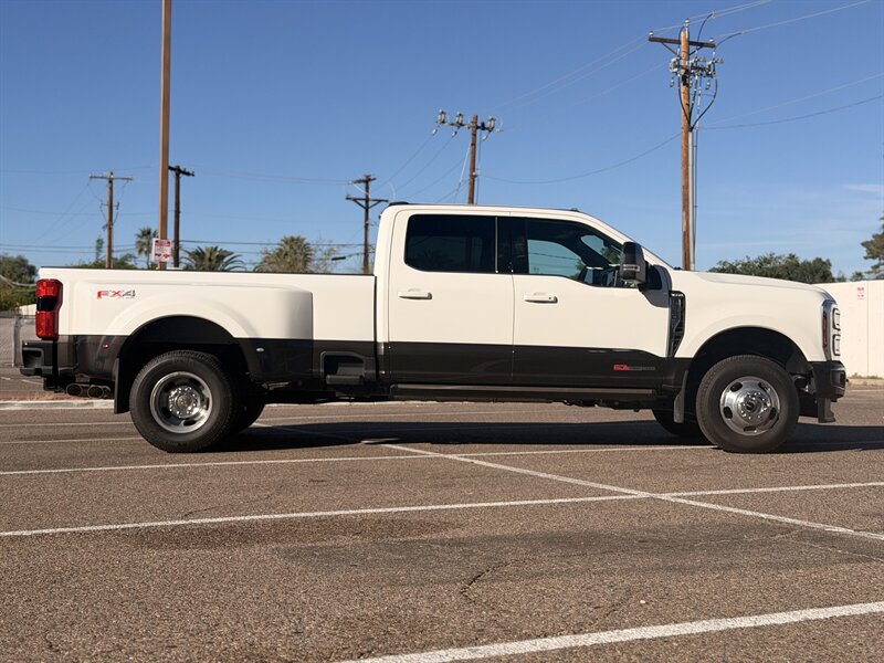 2025 Ford F-350 Super Duty King Ranch DUALLY HIGH OUTPUT DIESEL  