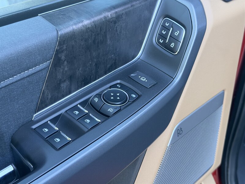 2023 Ford F-350 Super Duty Lariat DUALLY HI OUTPUT DIESEL TRUCK HI - Photo 11 - Scottsdale, AZ 85257