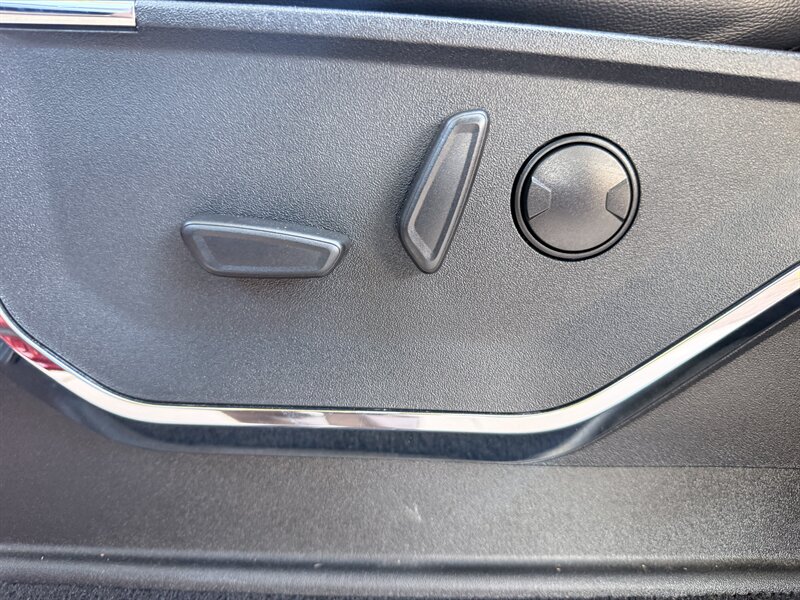2023 Ford F-350 Super Duty Lariat DUALLY HI OUTPUT DIESEL TRUCK HI - Photo 13 - Scottsdale, AZ 85257