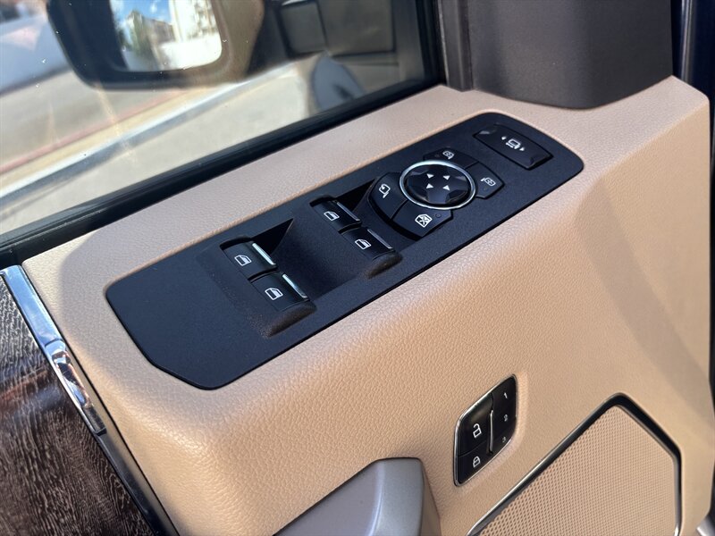 2017 Ford F-350 Super Duty Lariat LIFTED DIESEL TRUCK 4WD 35 " TIRE - Photo 11 - Scottsdale, AZ 85257