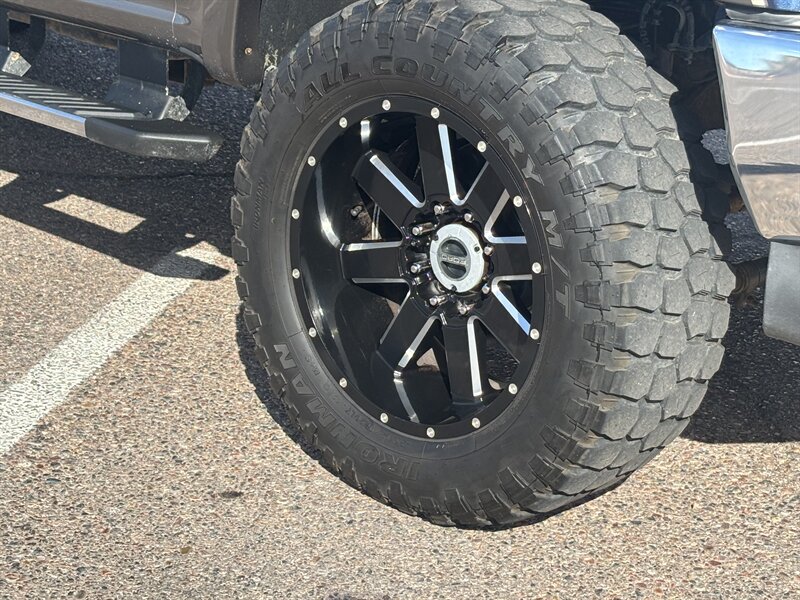 2017 Ford F-350 Super Duty Lariat LIFTED DIESEL TRUCK 4WD 35 " TIRE - Photo 10 - Scottsdale, AZ 85257