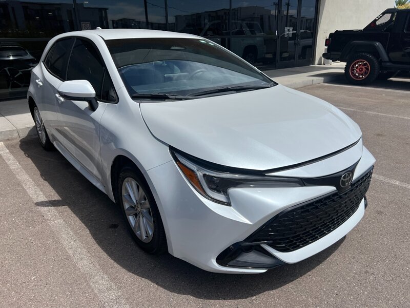 2023 Toyota Corolla Hatchback SE CARFAX 1 OWNER LOCAL TRADE TOYOTA COROLLA  
