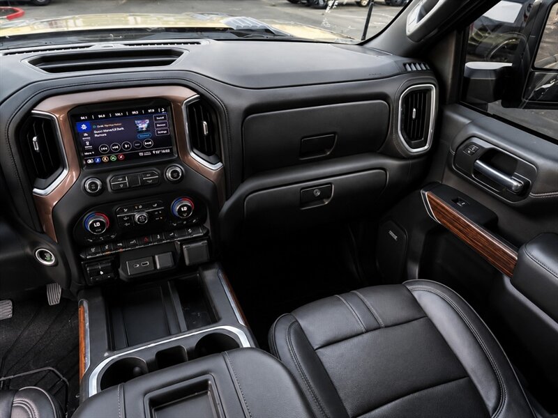2020 Chevrolet Silverado 2500 High Country LIFTED DIESEL TRUCK 4WD 7 " LIFT 2500 - Photo 17 - Scottsdale, AZ 85257