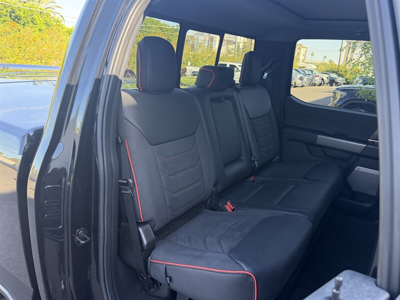 2023 Ford F-250 Super Duty HARLEY DAVIDSON LIFTED SUPER RARE 3K MI - Photo 89 - Scottsdale, AZ 85257