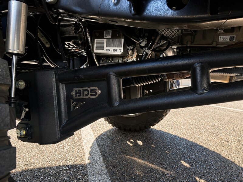 2023 Ford F-250 Super Duty HARLEY DAVIDSON LIFTED SUPER RARE 3K MI - Photo 13 - Scottsdale, AZ 85257