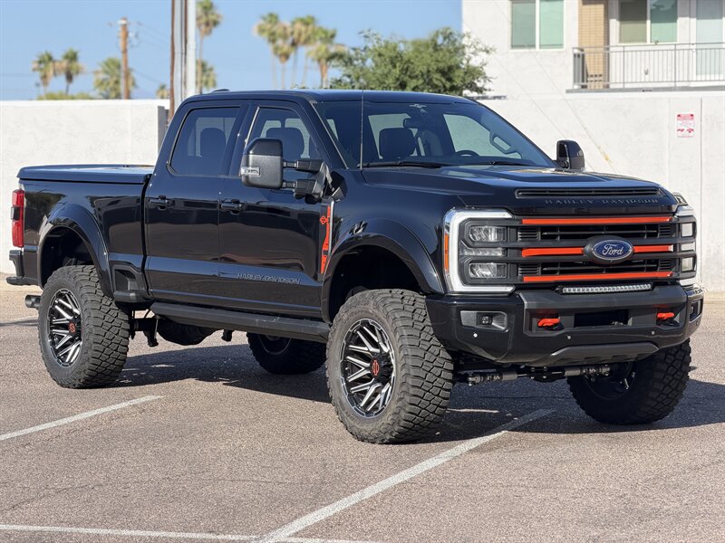 2023 Ford F-250 Super Duty HARLEY DAVIDSON LIFTED SUPER RARE 3K MI - Photo 22 - Scottsdale, AZ 85257