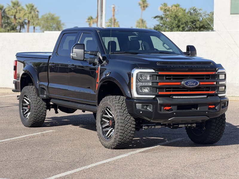 2023 Ford F-250 Super Duty HARLEY DAVIDSON LIFTED SUPER RARE 3K MI - Photo 21 - Scottsdale, AZ 85257