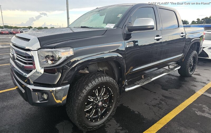 2017 Toyota Tundra 1794 Edition LIFTED TRUCK 4WD TOYOTA TUNDRA 1794   - Photo 1 - Portland, OR 97267
