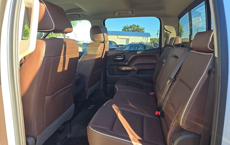 2016 Chevrolet Silverado 3500 High Country DUALLY DIESEL TRUCK 4WD CHEVY 3500 - Photo 9 - Scottsdale, AZ 85257