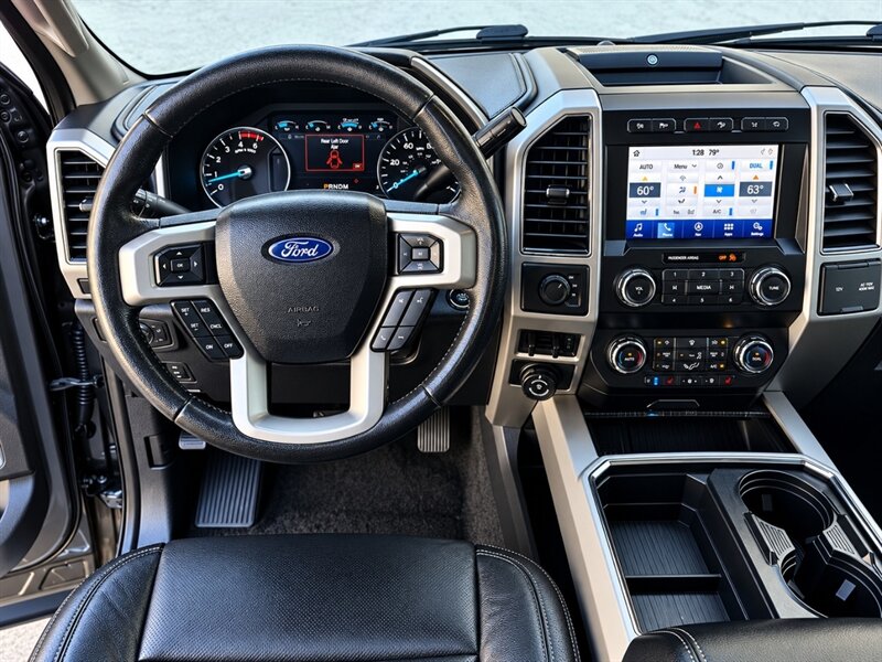 2020 Ford F-350 Super Duty Lariat DUALLY DIESEL TRUCK 4WD F350 4X4 - Photo 14 - Scottsdale, AZ 85257